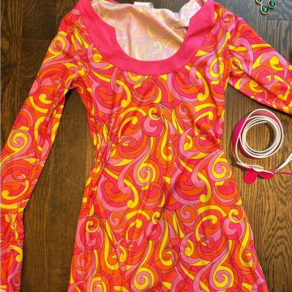 Box of Costumes - Picture 2 of 14